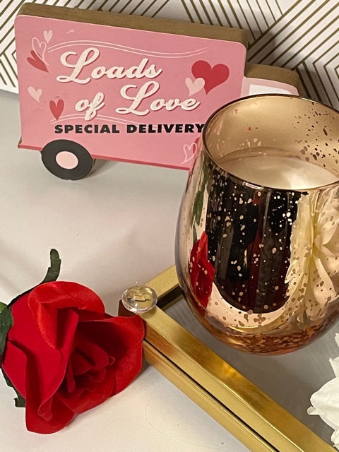Romantic Ambiance Candle Uniq Candles - All About The Scent